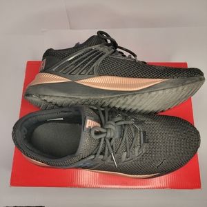 Women's Puma shoes